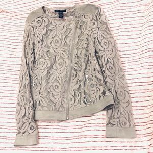 Flirty lace/suede jacket with an asymmetrical zip